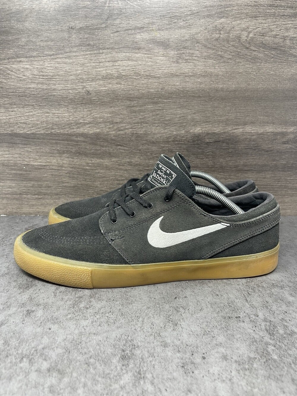 Nike SB Zoom Stefan Janoski RM Black Gum Size 11 Mens Skate Shoes AQ7475-003